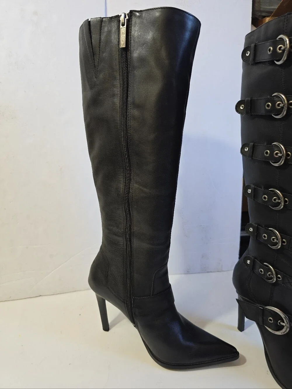 Harley Davidson Janelle Womens Black Knee-High Buckle Stiletto Boots Size 8.5 - Picture 7 of 15